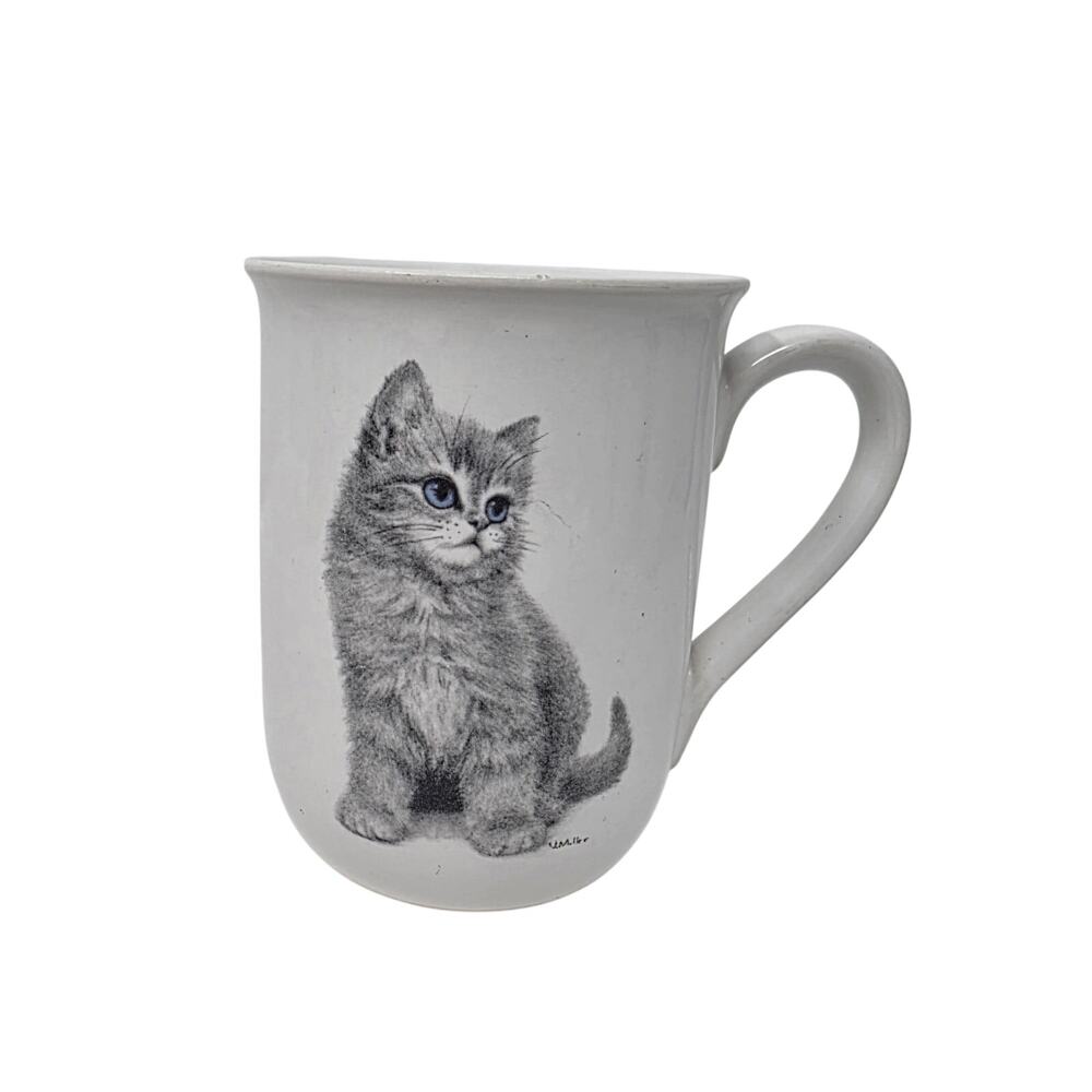 Otagiri Mug Featuring a Kitten Cat by Jonah's Workshop
